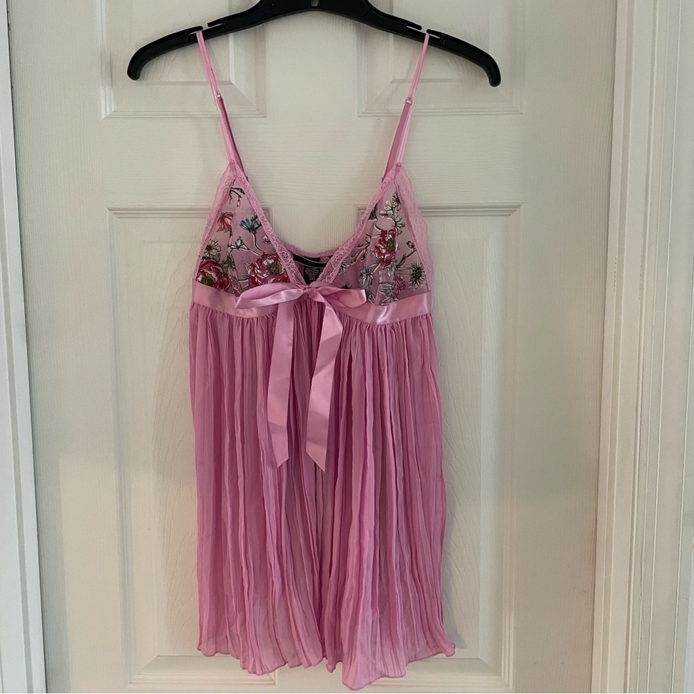 New! Victoria's Secret Very Sexy Garden Party Pleated Babydoll Slip 22847 - Picture 2 of 9